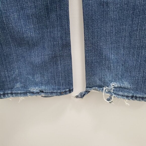 GAP 1969 Women's Y2K Classic Fit Medium Wash Distressed Bootcut Leg Jeans Sz 2A - Picture 5 of 6